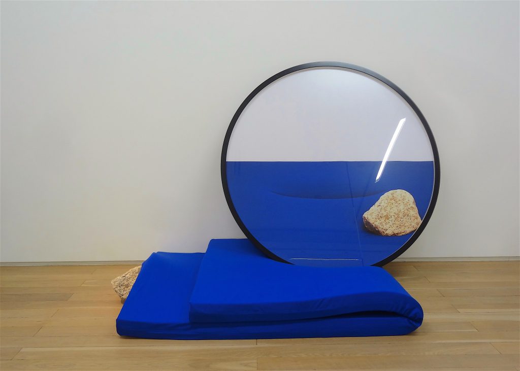 ISOYA Hirofumi 磯谷博史 “Parallax” 2016 Lambda print, circular frame, mattress, stone