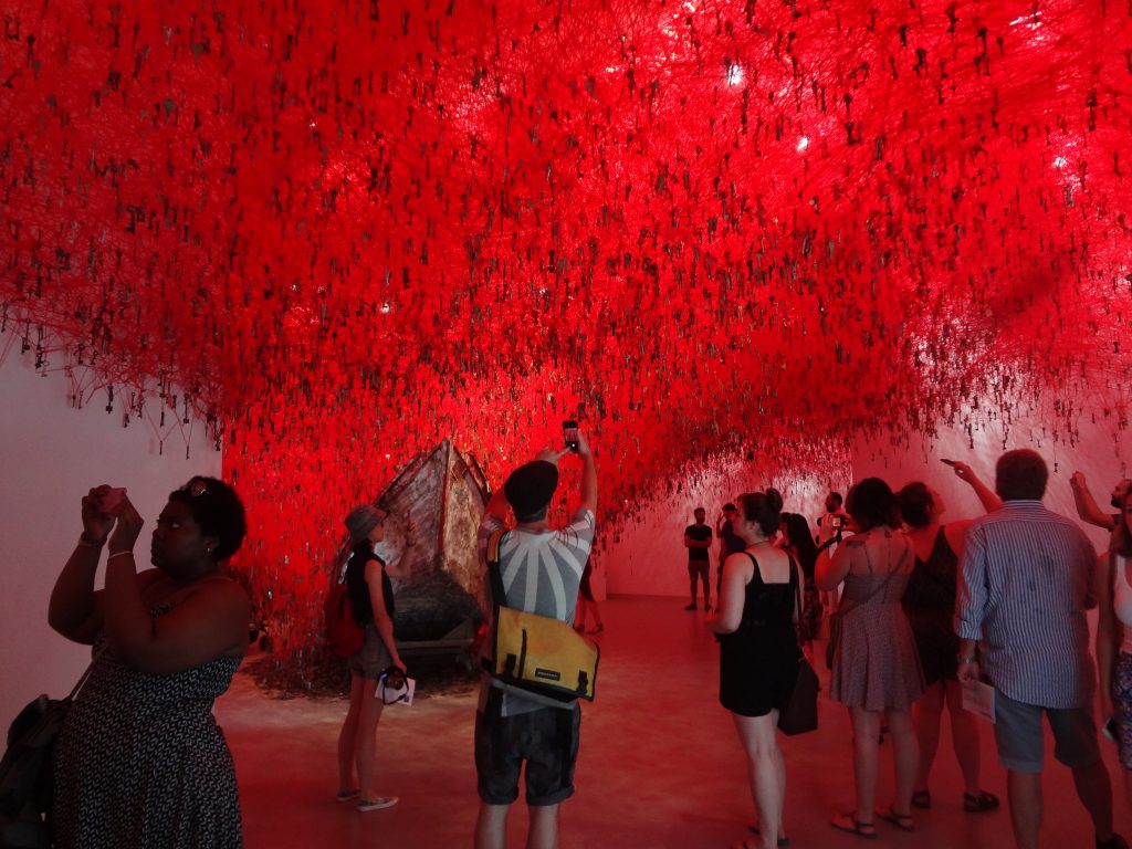 塩田千春 SHIOTA Chiharu「掌の鍵」“The Key in the Hand” @ ヴェネツィア・ ビエンナーレ 日本館 Venice Biennale, Japan Pavilion 2015