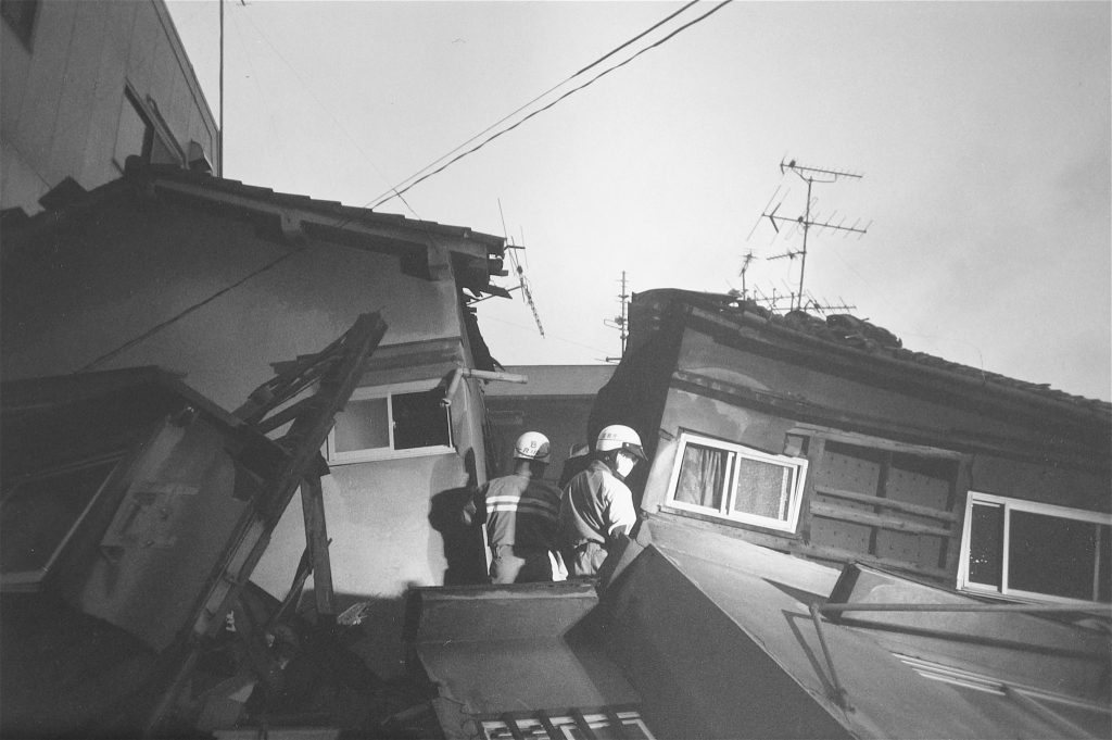 地震の悲しみ (神戸市) The Sorrow of the Earthquake (City of Kobe) 1995, #5