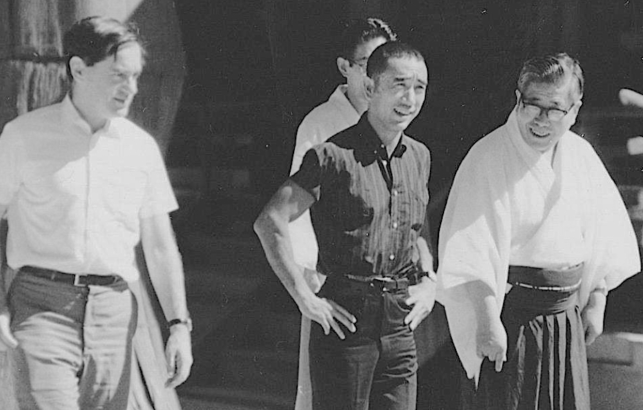 Donald Keene and MISHIMA Yukio, 3 days together alone in Nara, Showa 41 昭和41年