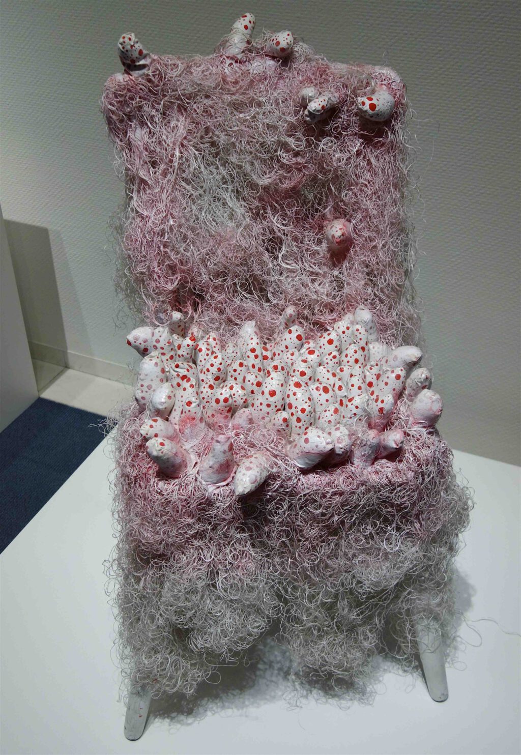 KUSAMA Yayoi 草間彌生 “POLLEN” 1984, Wood, canvas, spray paint, synthetic finer and mixed media, 86.4 x 48.3 x 58.4 cm