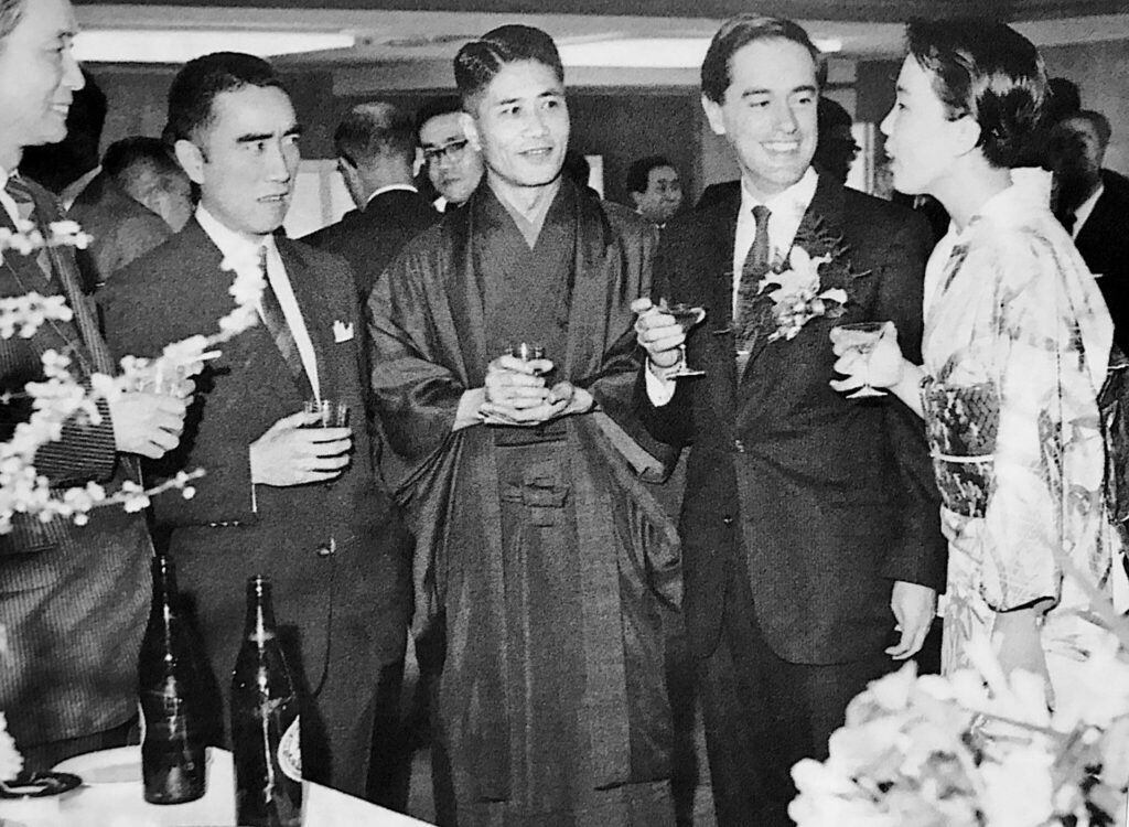 Yukio Mishima 三島由紀夫, 24th generation Daizo Yahēmon 24世大藏彌右衛門, Donald Keene ドナルド・キーン, Sawako Ariyoshi 有吉佐和子