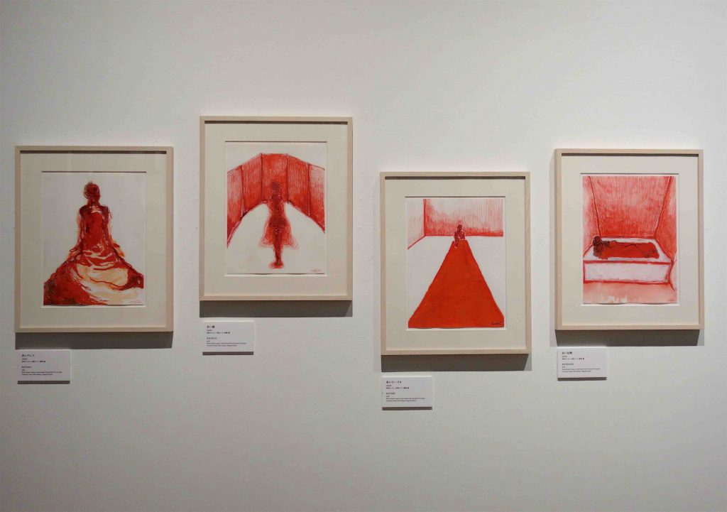 From left “Red Dress”, “Red Mirror”, “Red Table”, “Red Bathtub” 2009. Courtesy by representative gallery in Japan “Kenji Taki Gallery” Nagoya-Tokyo