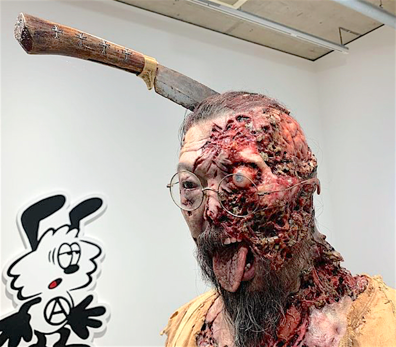 MURAKAMI’s new sculptural work, detail @ “Healing x Healing” March 18 – 27, 2021, Kaikai Kiki Gallery