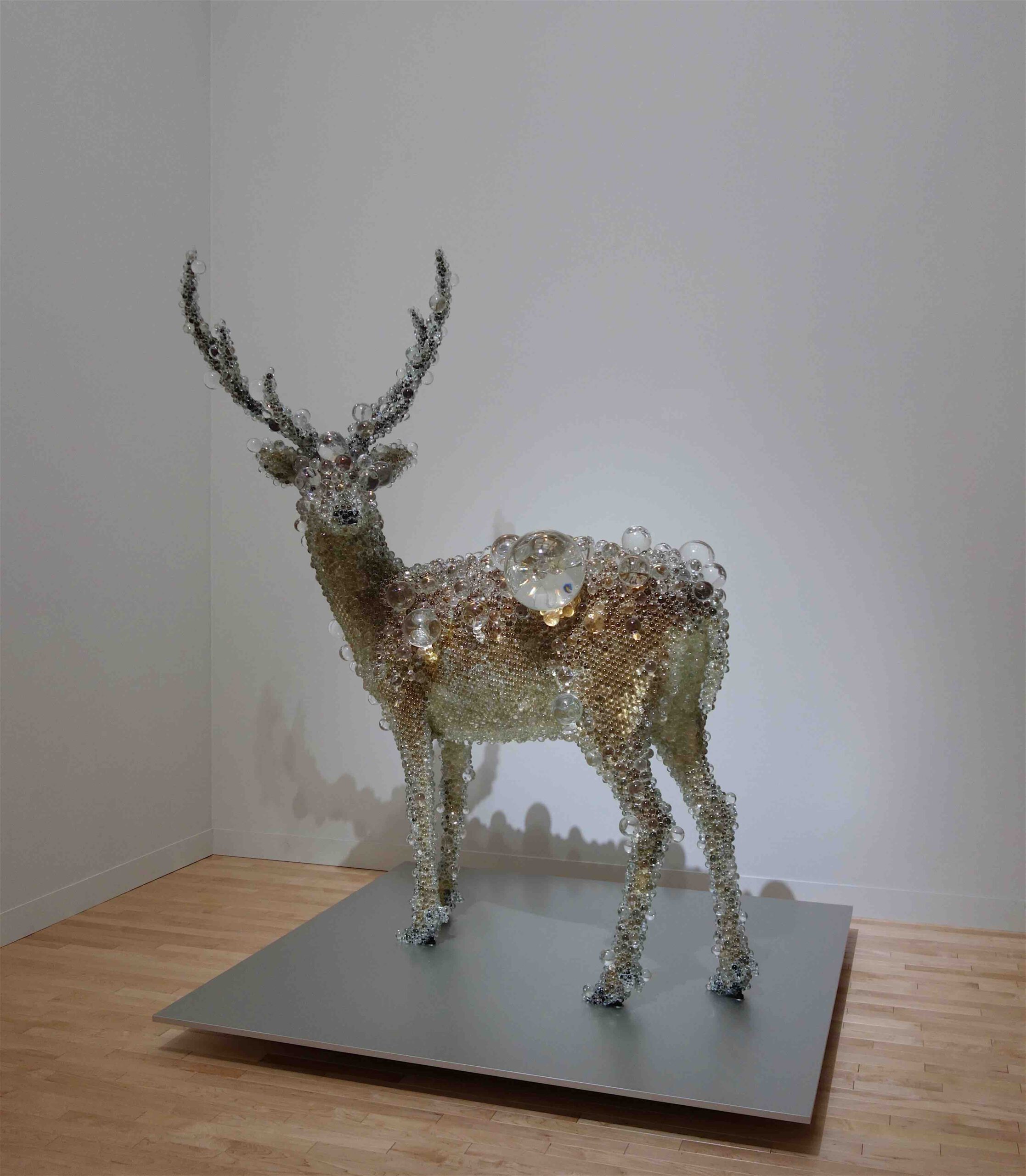 NAWA Kohei 名和晃平 PixCell-Deer #17 2008-9