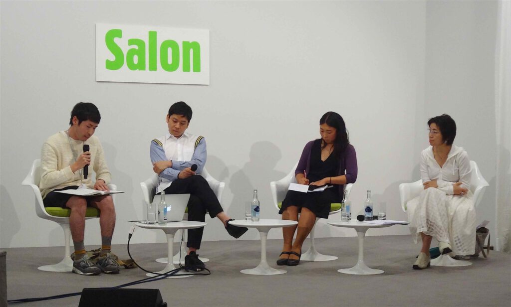 ART BASEL, Salon 2014:6:21. Artist Talk “Japan’s Post Murakami Generation” From left Artists URABE Fumio (Nagoya) NAWA Kohei (Kyoto) in conversation with HASEGAWA Yuko, then Chief Curator, Museum of Contemporary Art, Tokyo | ART BASEL, Salon 2014/6/21. Artist Talk “Japan’s Post Murakami Generation” From left: Artists URABE Fumito (Nagoya) NAWA Kohei (Kyoto) in conversation with HASEGAWA Yuko, then Chief Curator, Museum of Contemporary Art, Tokyo