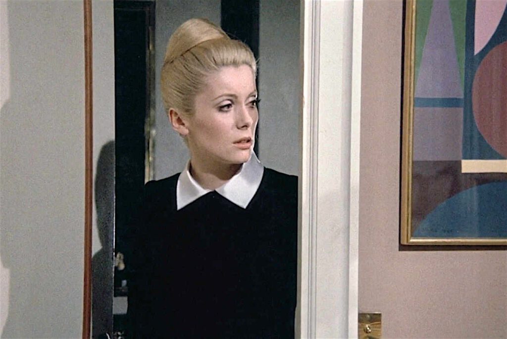 昼顔のカトリーヌ ドヌーヴ Catherine Deneuve In Belle De Jour Articles Art Culture