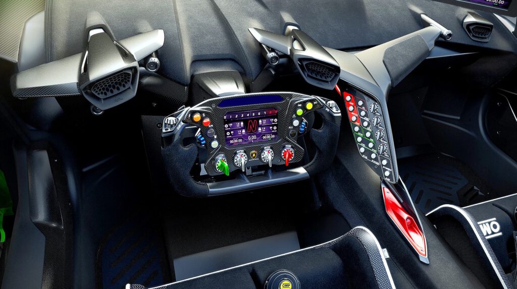 ランボルギーニ Lamborghini ESSENZA SCV12, cockpit