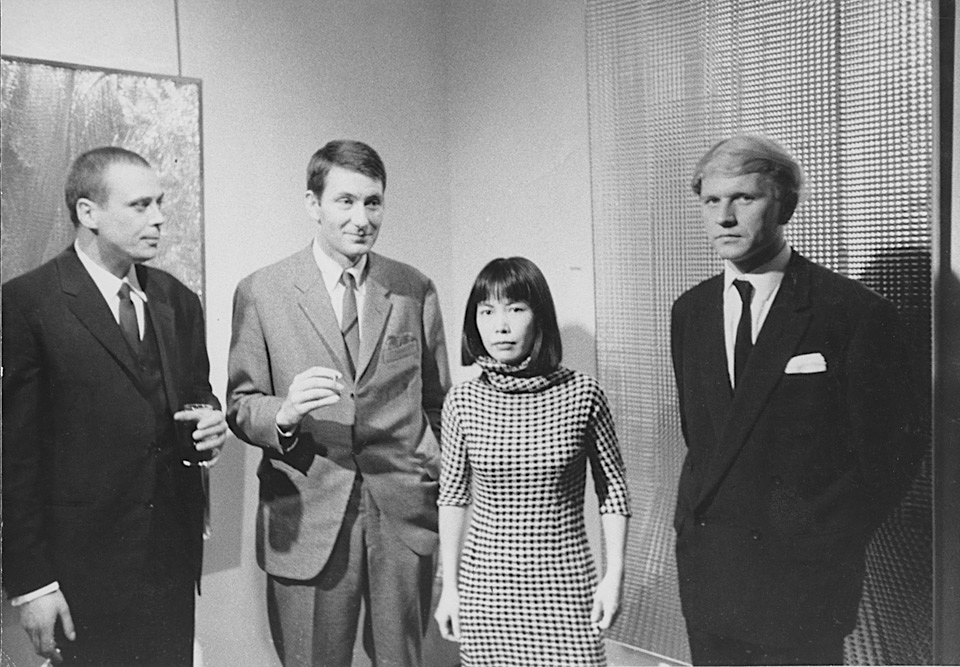 KUSAMA Yayoi with German artists Günther Uecker, Otto Piene and Heinz Mack @ Howard Wise Gallery, New York 1964