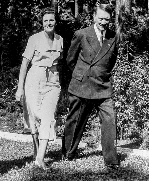 レニ・リーフェンシュタールとアドルフ・ヒトラー、プライベート Leni Riefenstahl and Adolf Hitler in private