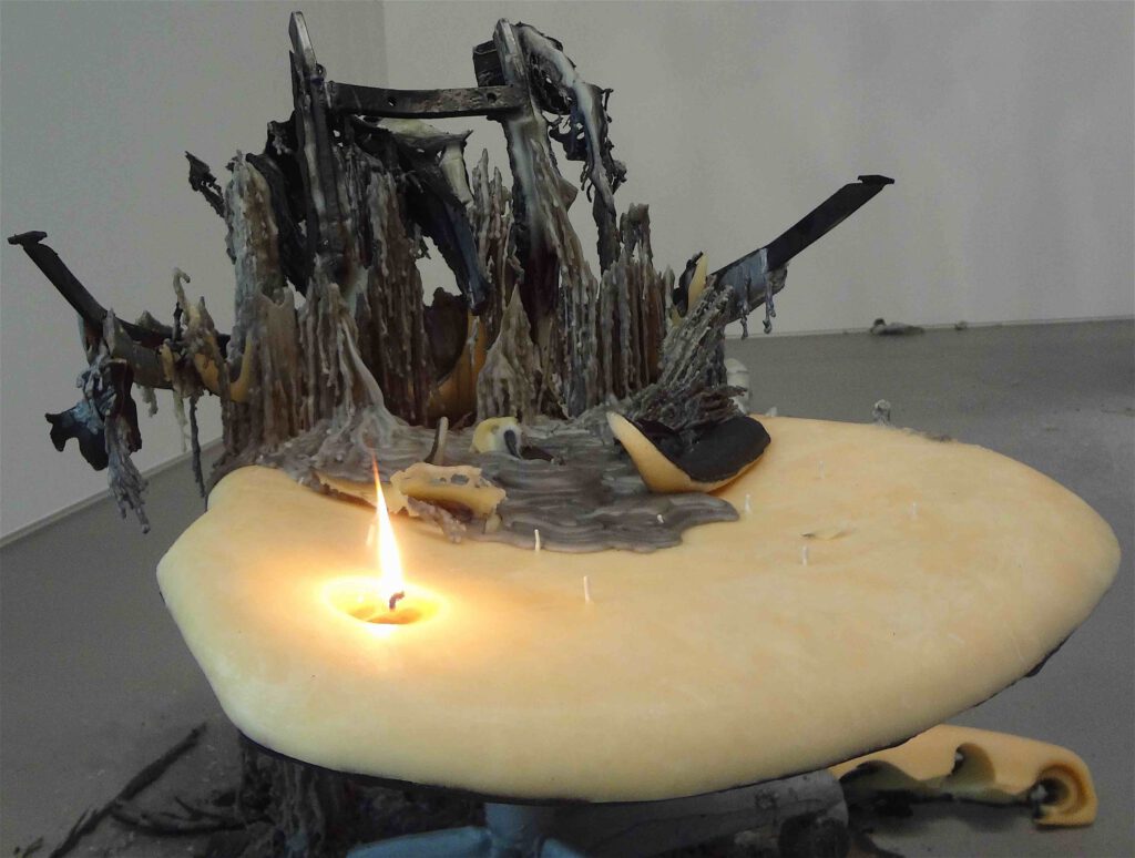 Urs Fischer “Untitled” 2011, Wax, pigments, wicks, steel, detail2