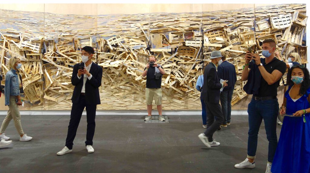 川俣正 KAWAMATA Tadashi “Destruction” 2019, Balsa wood and acrylic paint on plywood; 4 parts