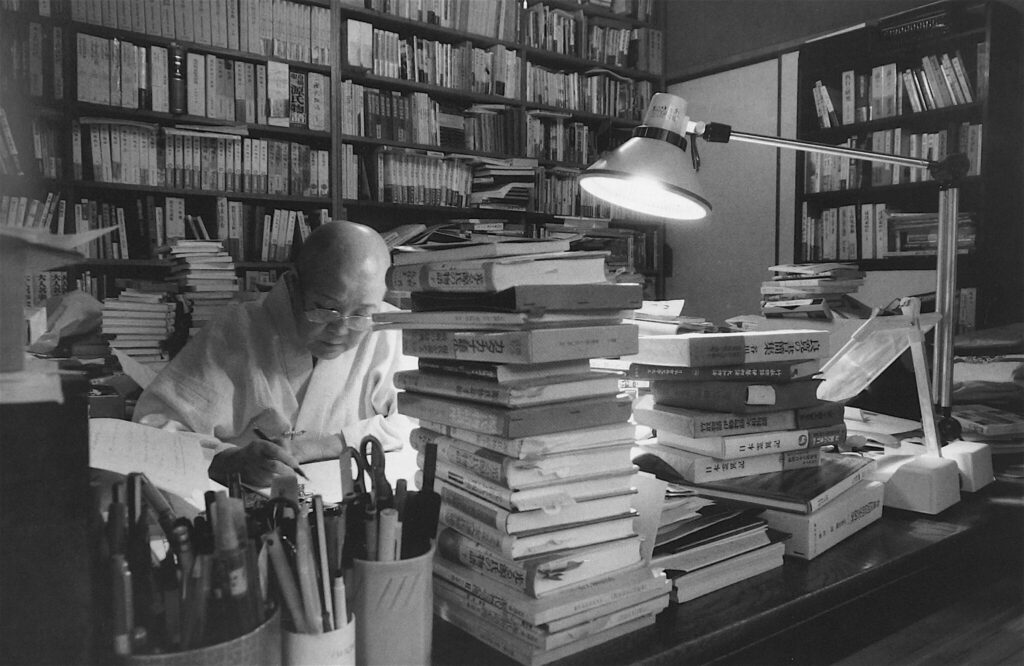 訃報 作家で僧侶の瀬戸内寂聴さん死去、写真 by 亜 真里男 Photo of SETOUCHI Jakucho by Mario Ambrosius