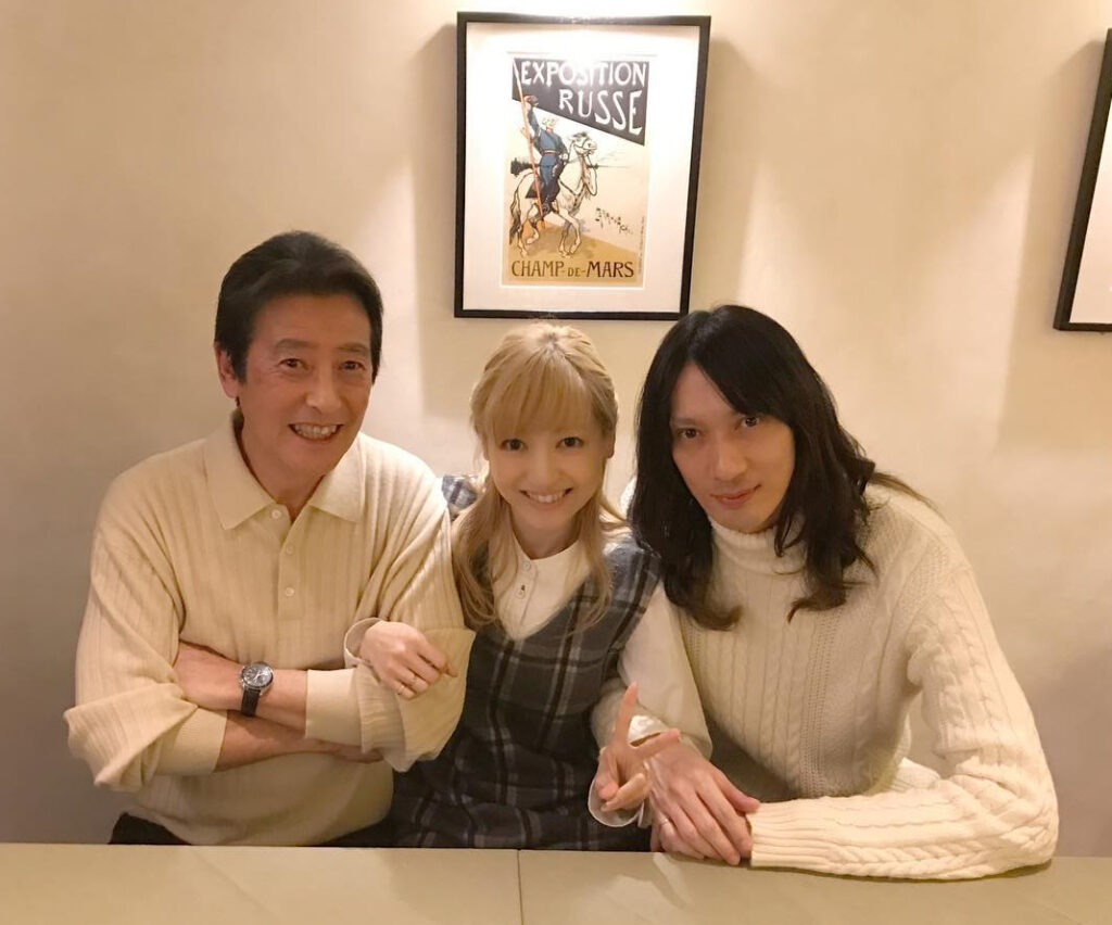 With former husband MURATA Mitsu and her father KANDA Masaki, 2017