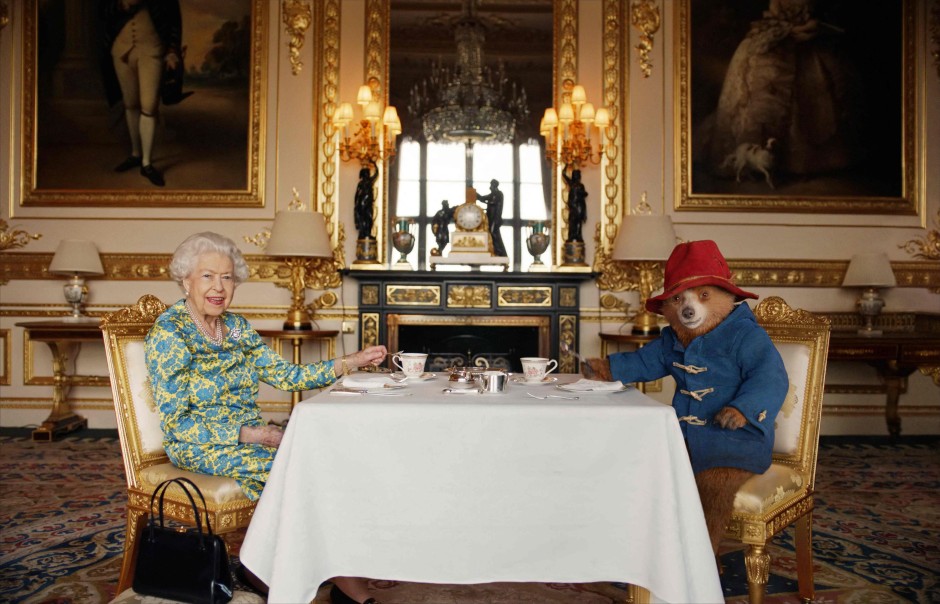 Her Majesty, The Queen with Paddington Bear