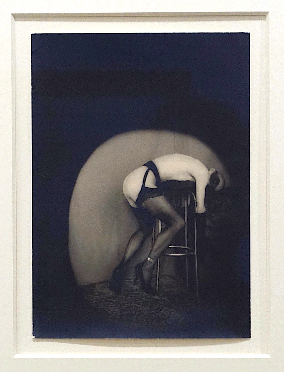 Pierre Molinier Mandrake se régale – version préparatoire 1967 Tirage argentique d’époque, 17.6 x 12.6 cm, 4.500 Euro @ Galerie 1900-2000