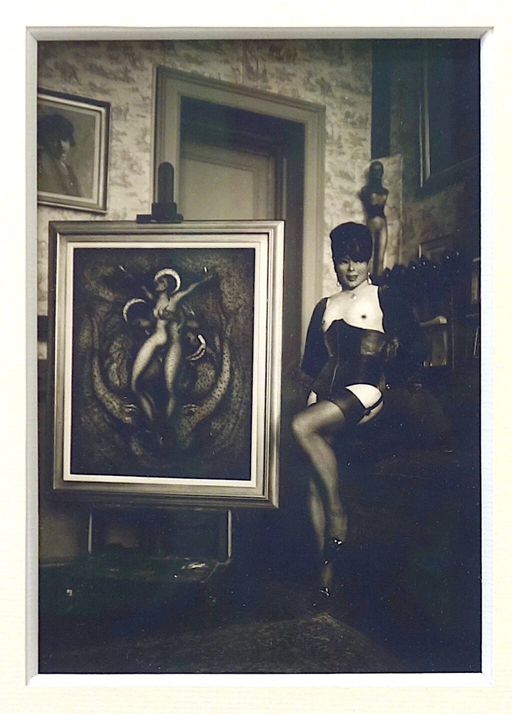 Pierre Molinier Oh! Marie, mère de dieu 1965 Tirage argentique d’époque, 16.7 x 11.8 cm, 4.000 Euro @ Galerie 1900-2000