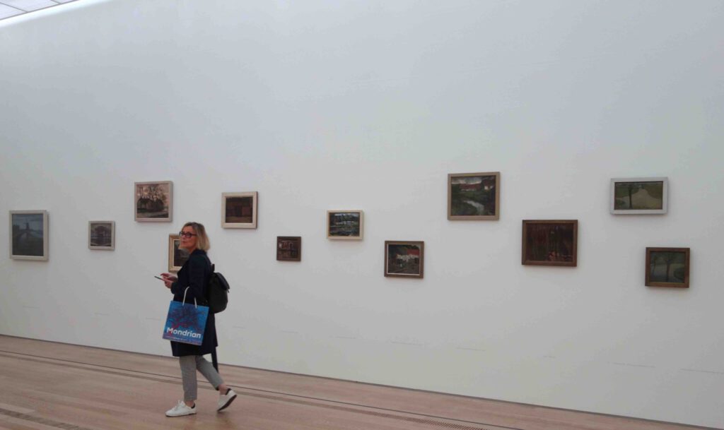 Piet Mondrian @ Fondation Beyeler exhibition view