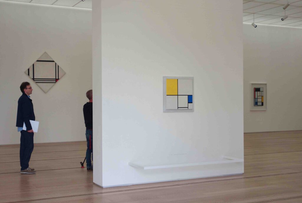 Piet Mondrian @ Fondation Beyeler, exhibition view