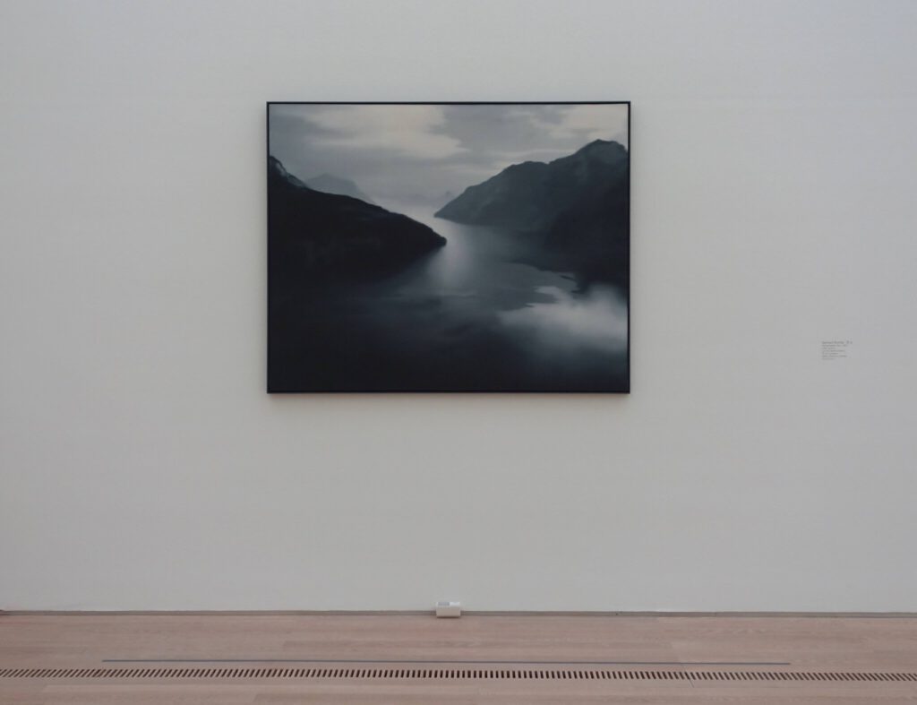 ゲルハルト・リヒター Gerhard Richter “Vierwaldstätter See” 1969, Öl auf Leinwand (Daros Collection) @ Fondation Beyeler 2022