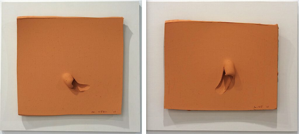 2 single pieces from 2011 with the same title “Terracotta” by 李 禹煥 Lee Ufan, material Terracotta, 31 x 37 x 3 cm and 41 x 44 x 3 cm @ Gallery Hyundai, Art Basel 2023