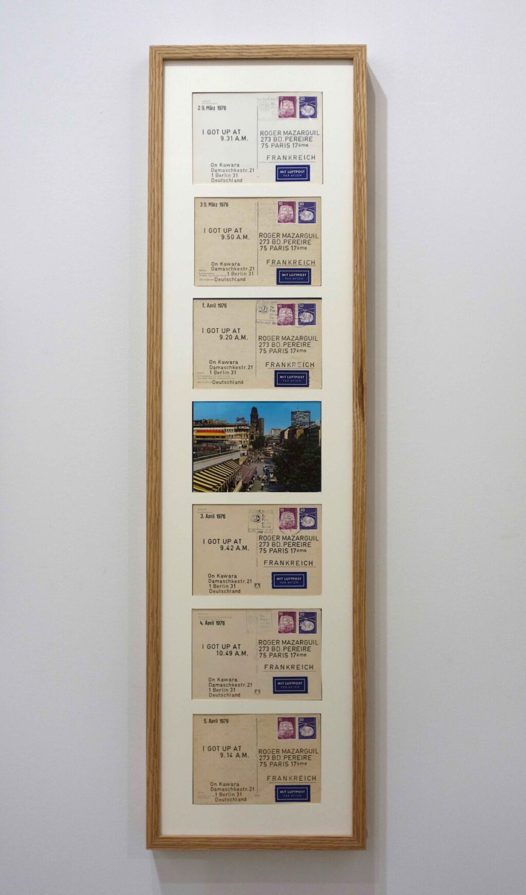 KAWARA On 河原 温 Série I GOT UP 1976, 7 cartes postales tamponnées, 10.1 x 14.5 cm chaque @ Galerie 1900-2000, Art Basel 2023