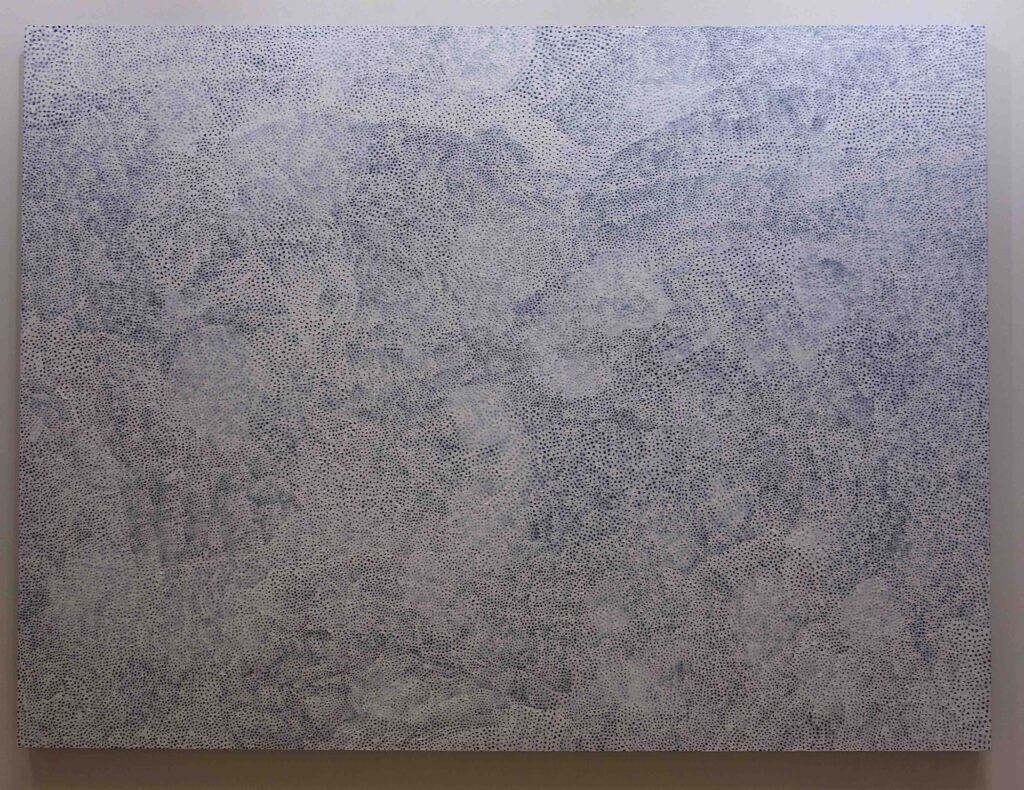 草間彌生 KUSAMA Yayoi INFINITY-NETS (YJKLL) 2017, Acrylic on canvas, 194 x 259 cm (KUSYA0528A) @ David Zwirner, Art Basel 2023
