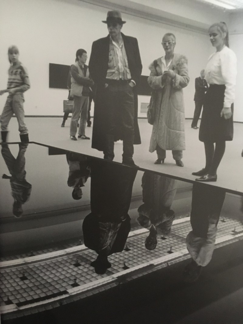 Joseph Beuys 原口典之 Oil Pool を鑑賞するボイスご夫妻 ドクメンタ6 1977年