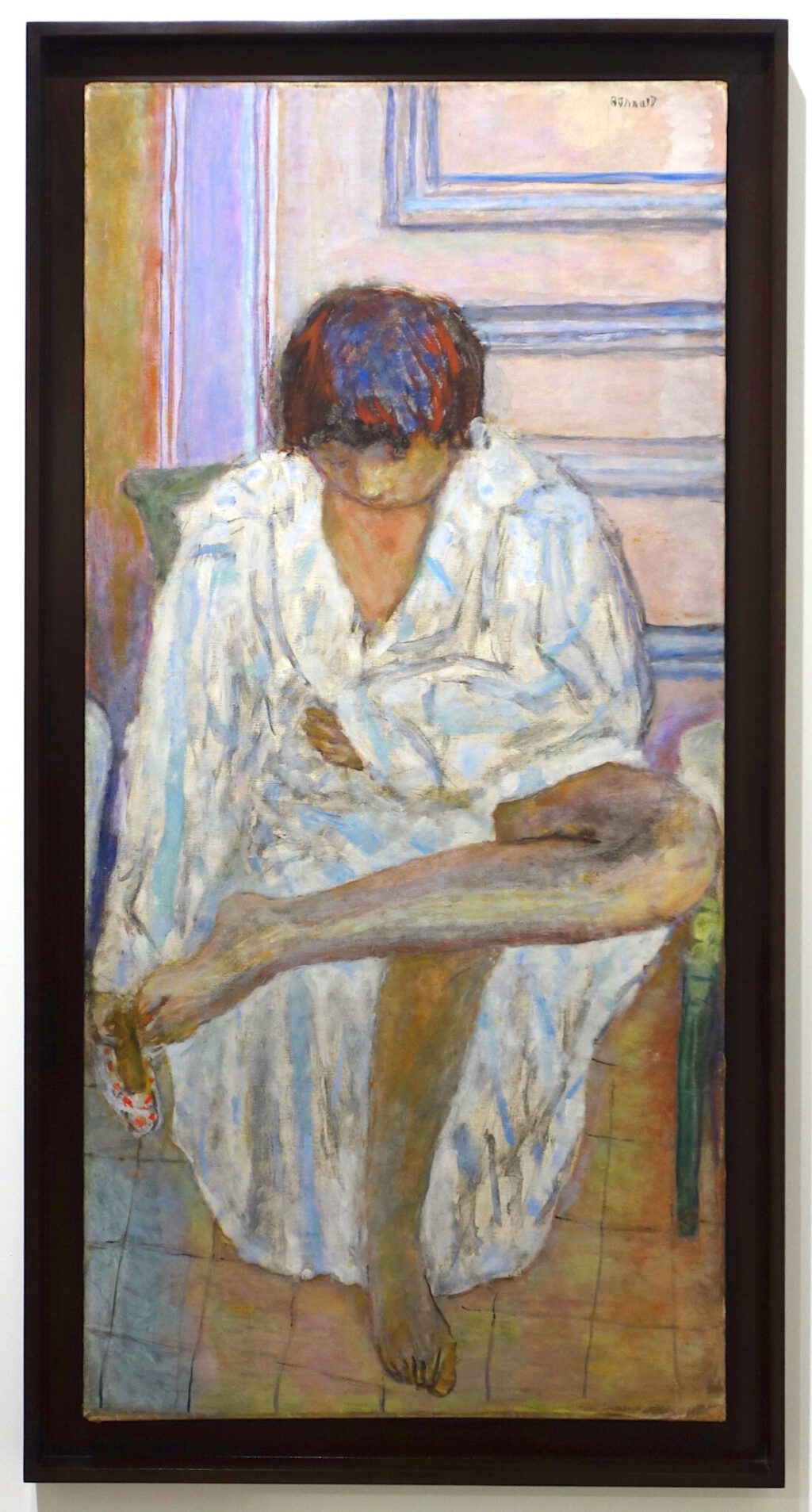 Pierre Bonnard Femme à sa toilette (Le peignoir) ca. 1923. Oil on canvas, 115.6 x 55.6 cm