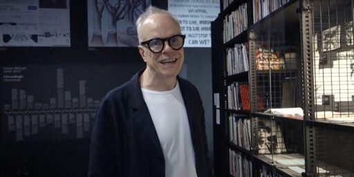 可愛いそうな、時代遅れ批評家・キュレーターのハンス・ウルリッヒ・オブリスト