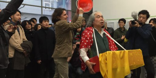 ORIMOTO Tatsumi: Good vibes with a brilliant, genius-like, sense for the ‘moment of magic’ in contemporary art!