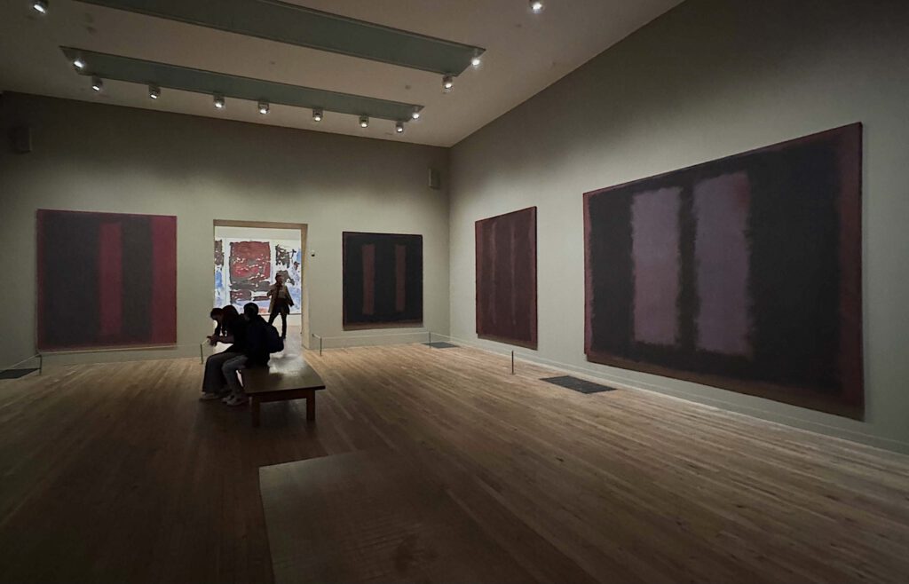 Perceived, as the artist intended, in reduced light and in a compact space, the subtlety of the layered surfaces slowly emerges, revealing their solemn and meditative character