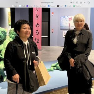 (右) 嶋田美子とブブ・ド・ラ・マドレーヌ |  (右) 嶋田美子とブブ・ド・ラ・マドレーヌ @ ベニス・ビエンナーレ 2026年