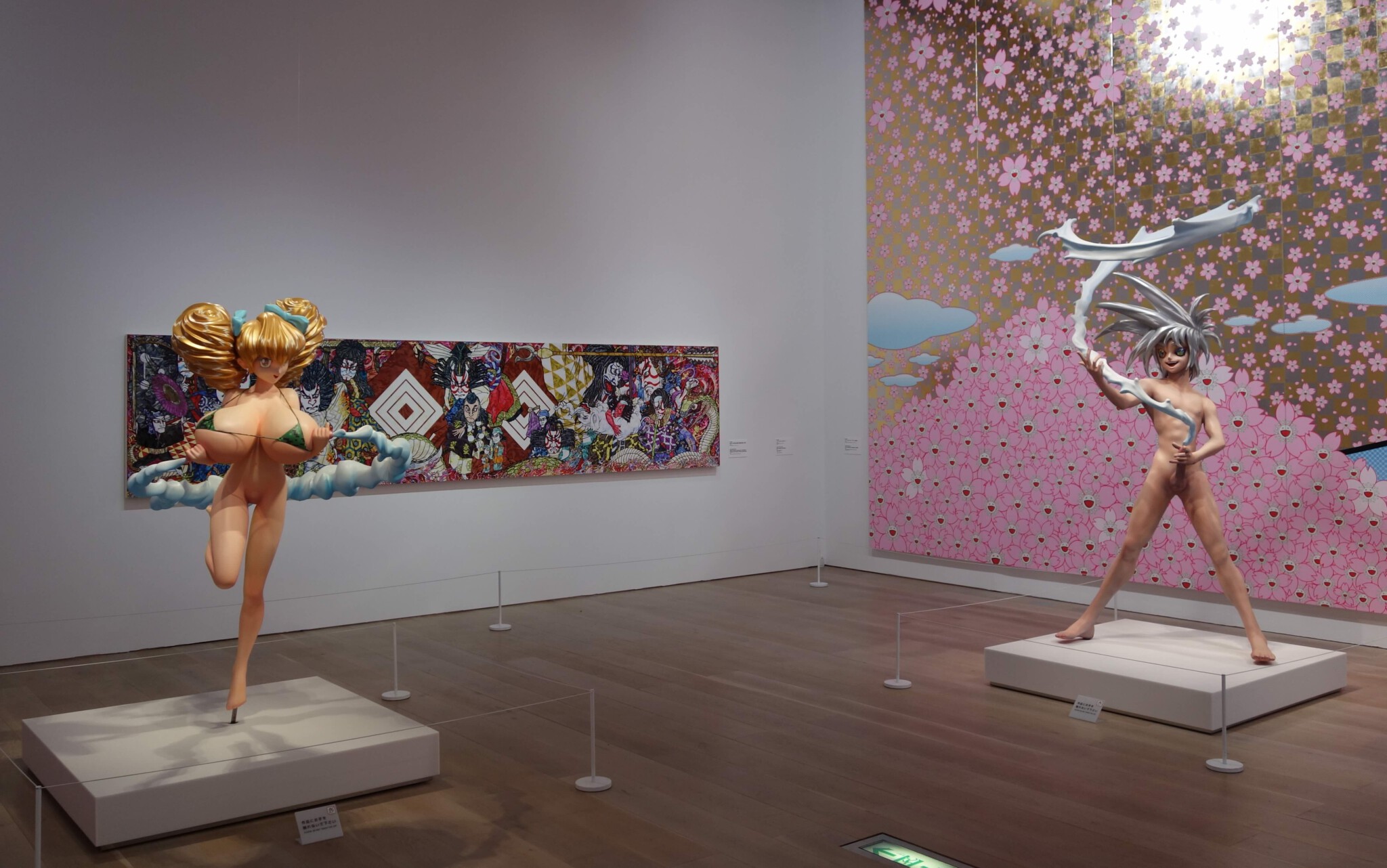 村上隆 MURAKAMI Takashi “My Lonesome Cowboy” 1998 (right) + “Hiropon” 1997 (left)