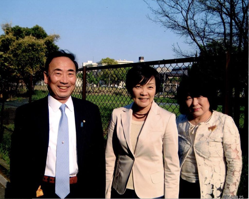 Akie Abe