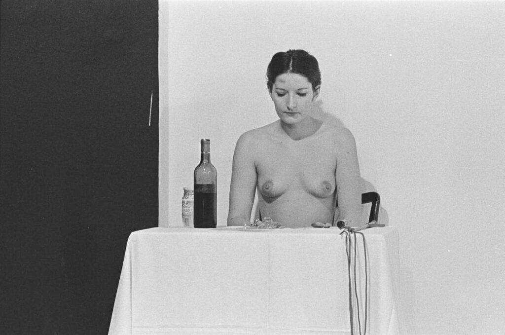 Thomas Lips 1975 (Performance)