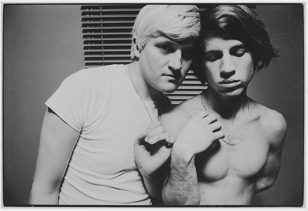 デイヴィッド・ホックニー David Hockney with Peter, 1968, photo by Will McBride