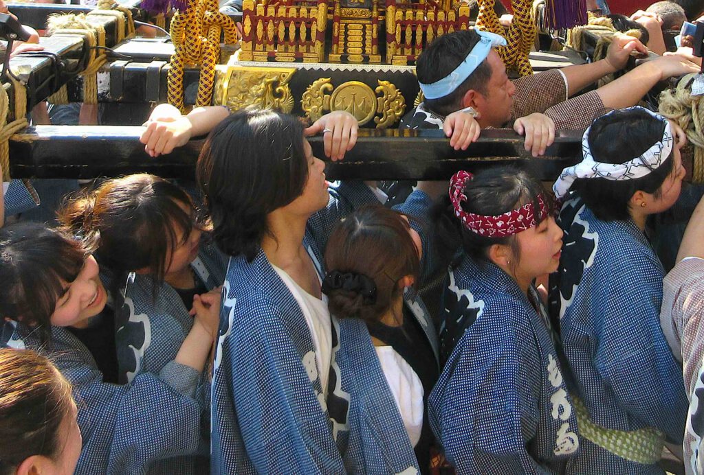 三社祭 SANJA MATSURI 1